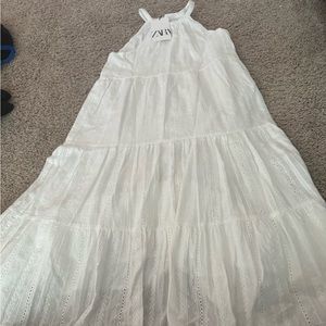 Zara. Girl’s Dress size 11-12
